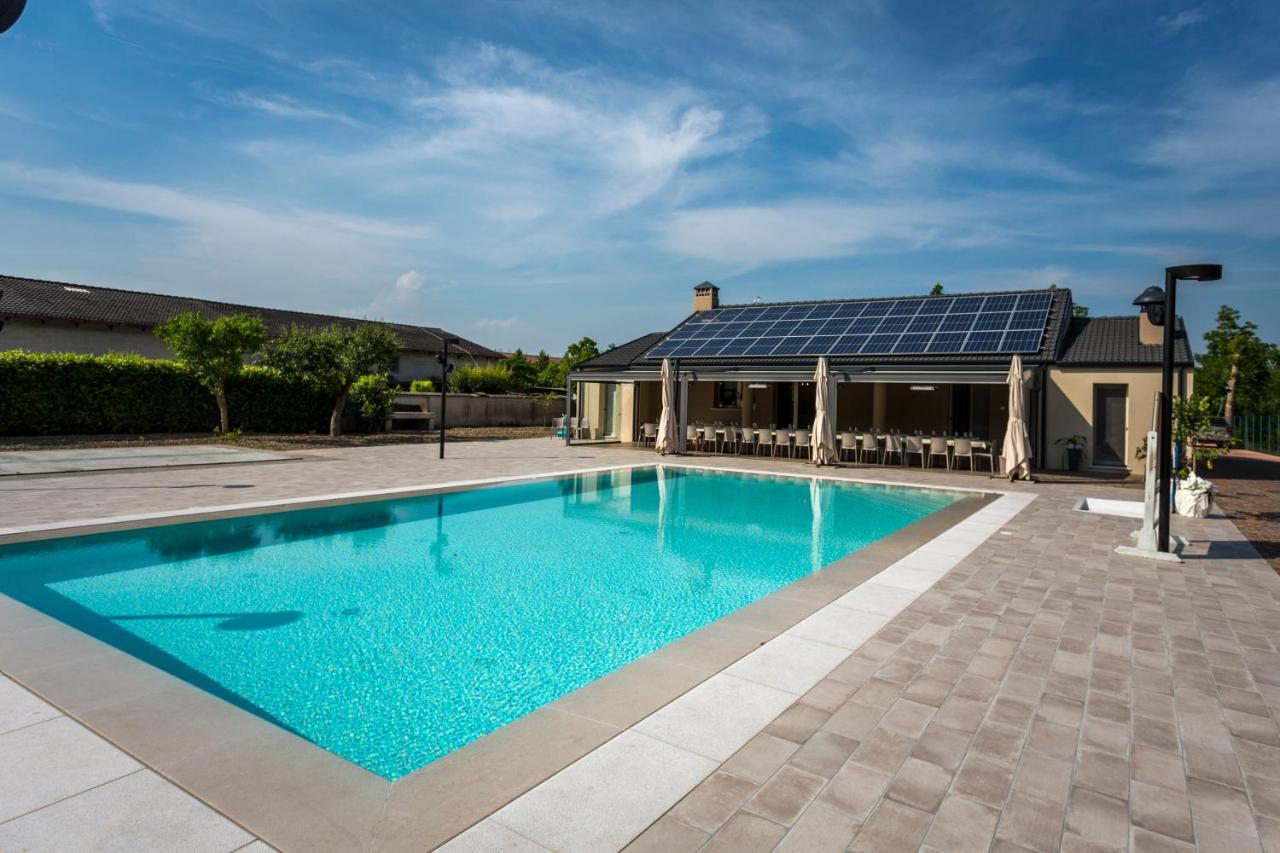 Agriturismo Corte Casello Gazoldo degli Ippoliti المظهر الخارجي الصورة